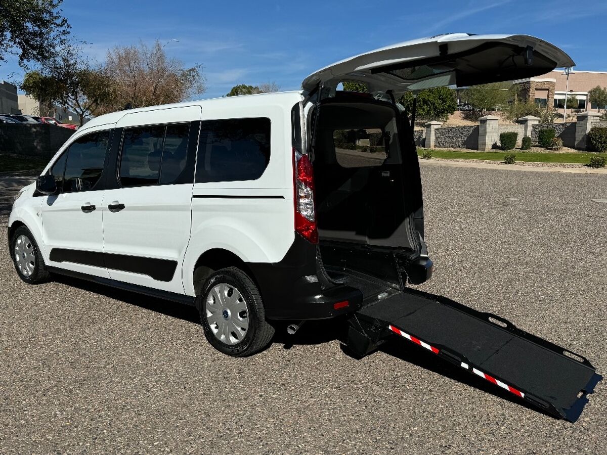 2022 Ford Transit Connect XL