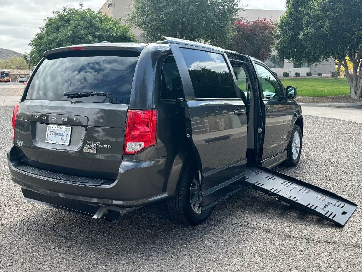 2020 Dodge Grand Caravan SXT's photo